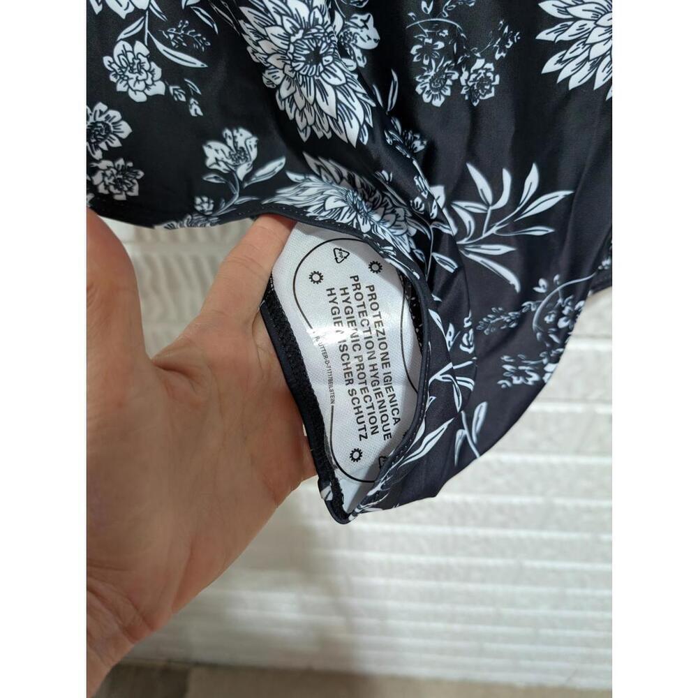Black White Floral Long Sleeve Zip Front Swim Suit SZ XXL - Picture 4 of 7